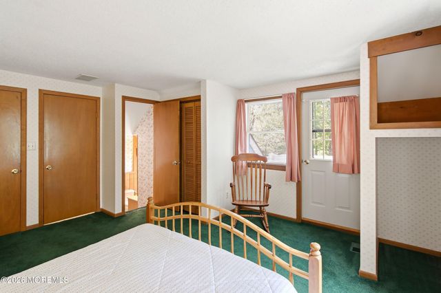 34 Laurelwyck Drive, Waretown, NJ 08758