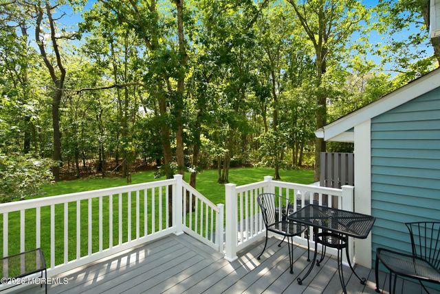 34 Laurelwyck Drive, Waretown, NJ 08758