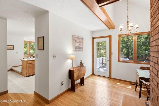 34 Laurelwyck Drive, Waretown, NJ 08758