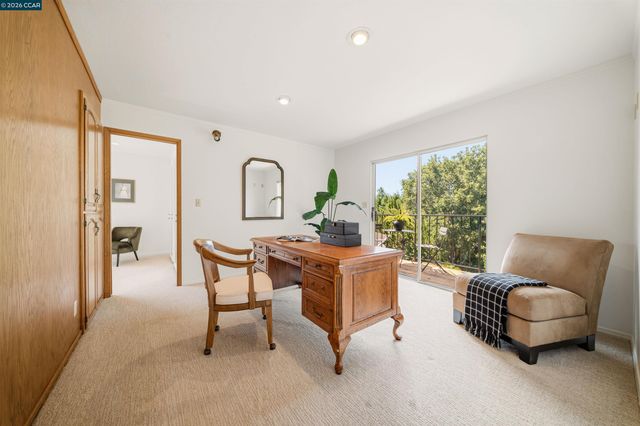 16985 Lamont Ct, Castro Valley, CA 94546