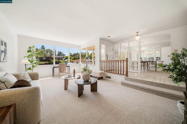 16985 Lamont Ct, Castro Valley, CA 94546