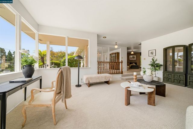 16985 Lamont Ct, Castro Valley, CA 94546