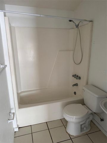 1207 3RD AVENUE E A & B3400, Bradenton, FL 34208