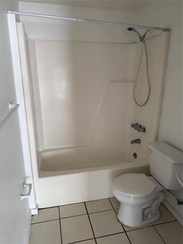 1207 3RD AVENUE E A & B3400, Bradenton, FL 34208