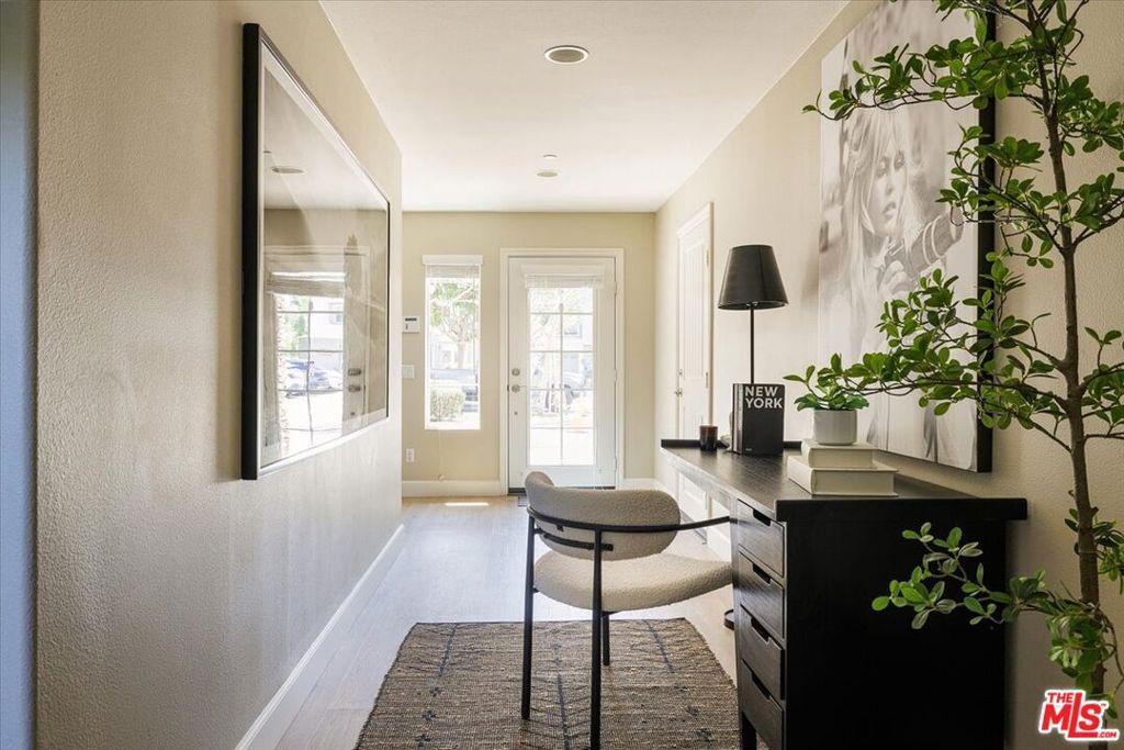 628 Seabright Circle, Costa Mesa, CA 92627 — photo 4
