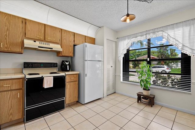 1430 Pines Lane, West Palm Beach, FL 33415