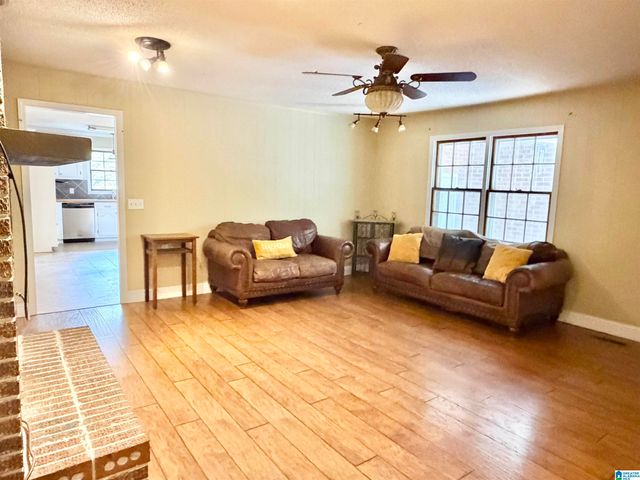 203 POPWELL AVENUE, Clanton, AL 35045