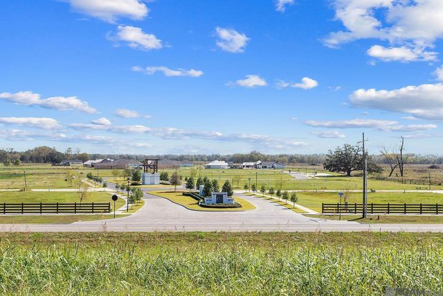 4463 Camargue Avenue, Baton Rouge, LA 70820