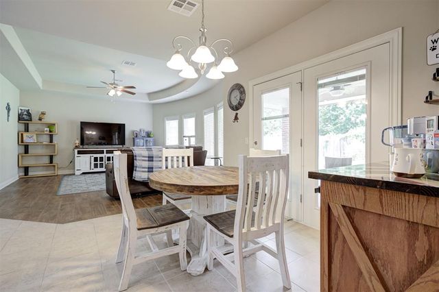 16300 W Petaluma Place, Edmond, OK 73013