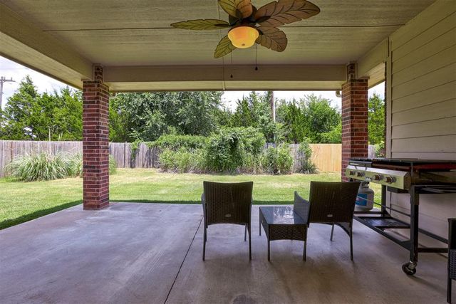 16300 W Petaluma Place, Edmond, OK 73013