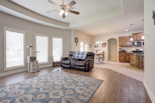 16300 W Petaluma Place, Edmond, OK 73013