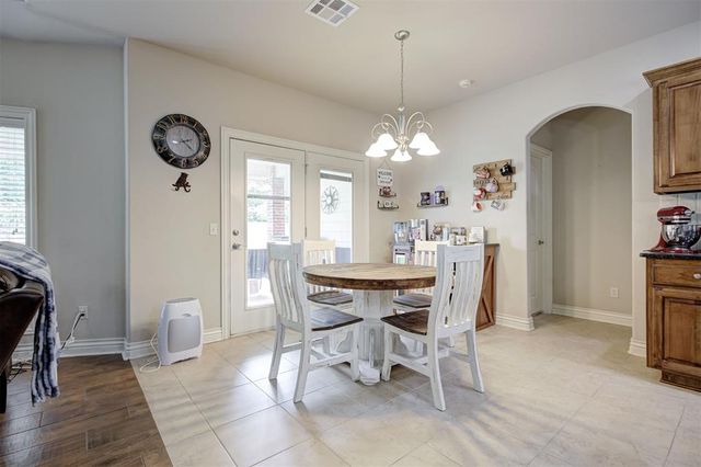 16300 W Petaluma Place, Edmond, OK 73013