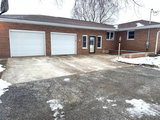 11268 Faxon Road, Yorkville, IL 60560