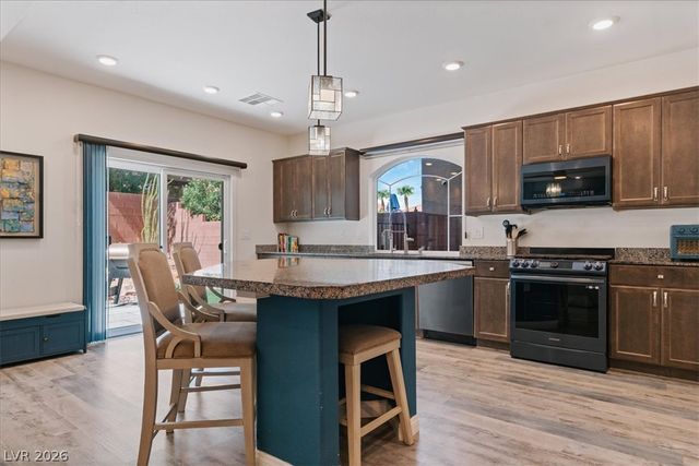 7719 Pacific Dunes Street, Las Vegas, NV 89139