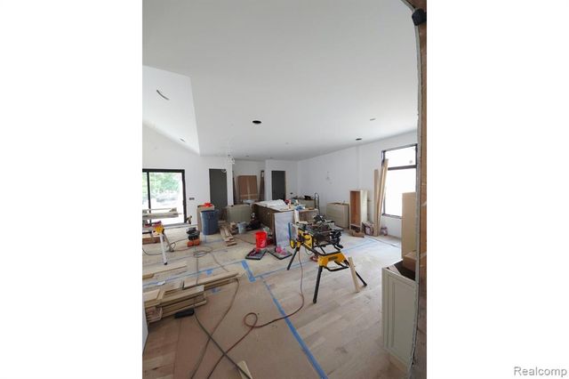 799 N Harvey Street, Plymouth, MI 48170