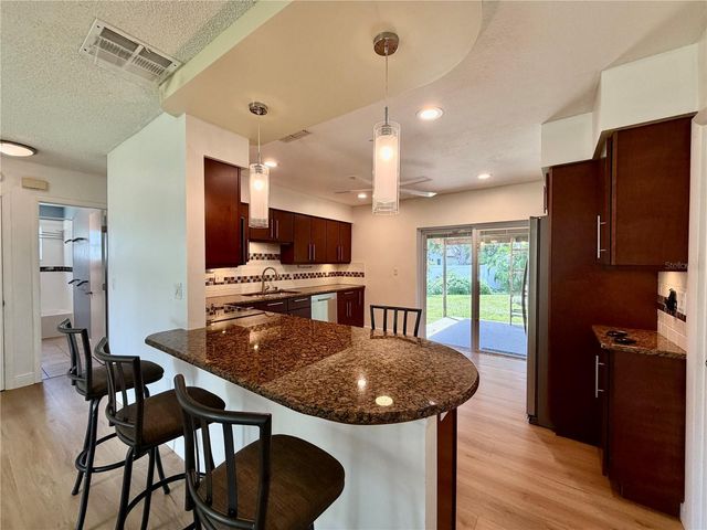 4100 45TH AVENUE N, St Petersburg, FL 33714