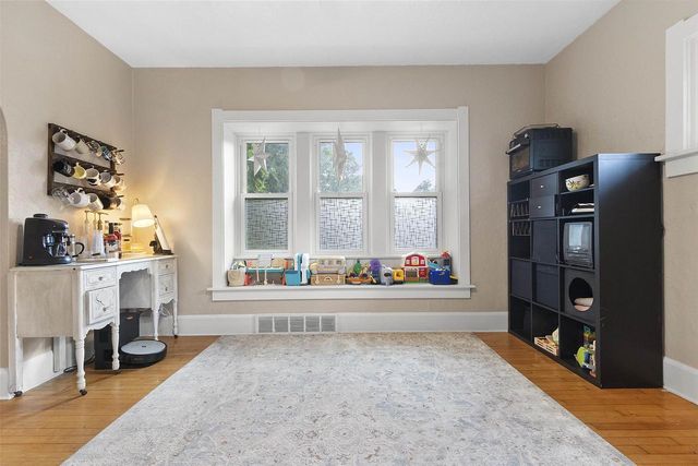 520 ELMORE STREET, Green Bay, WI 54303