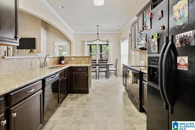 565 FULTONBROOK DRIVE, Fultondale, AL 35068