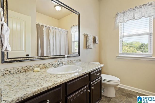 565 FULTONBROOK DRIVE, Fultondale, AL 35068