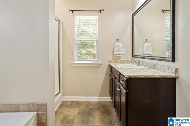 565 FULTONBROOK DRIVE, Fultondale, AL 35068