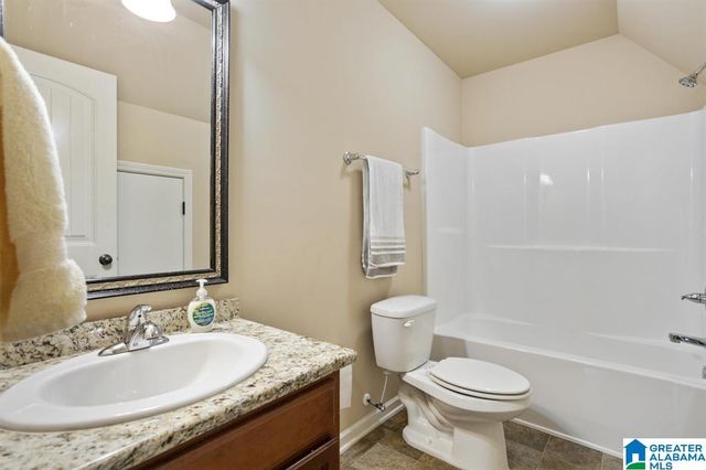 565 FULTONBROOK DRIVE, Fultondale, AL 35068