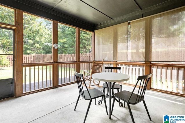 565 FULTONBROOK DRIVE, Fultondale, AL 35068