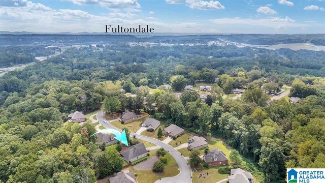 565 FULTONBROOK DRIVE, Fultondale, AL 35068