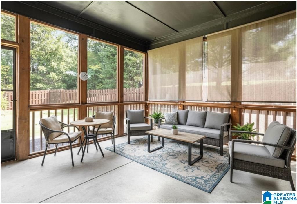 565 FULTONBROOK DRIVE, Fultondale, AL 35068