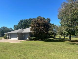 452140 Point O Woods, Afton, OK 74331