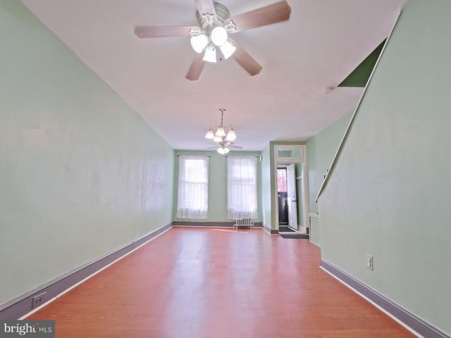 529 TREE ST, Philadelphia, PA 19148
