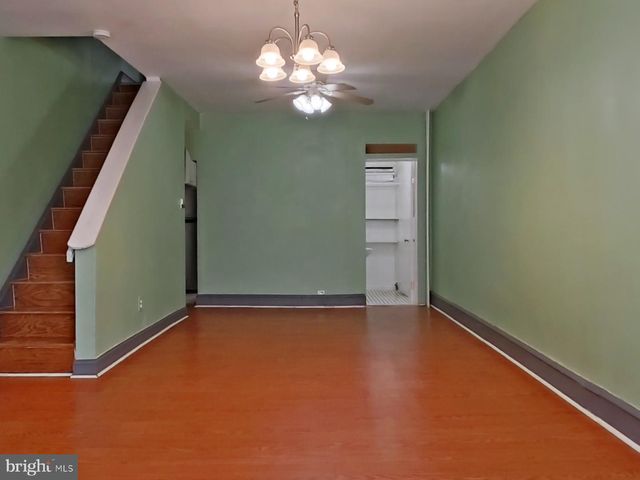529 TREE ST, Philadelphia, PA 19148