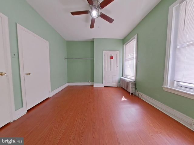 529 TREE ST, Philadelphia, PA 19148
