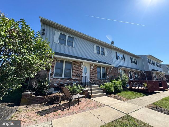 601 WHITPAIN HLS HLS, Blue Bell, PA 19422