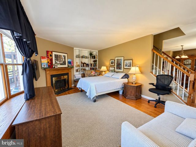 601 WHITPAIN HLS HLS, Blue Bell, PA 19422
