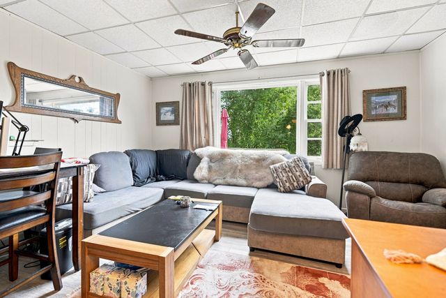 1808 E 12TH Street, Davenport, IA 52803
