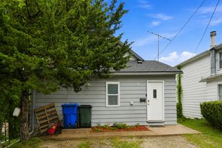 1808 E 12TH Street, Davenport, IA 52803
