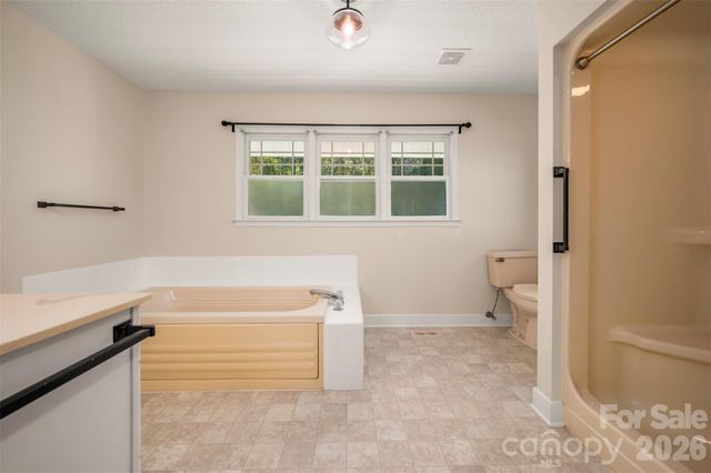 275 Souther Road, Fletcher, NC 28732