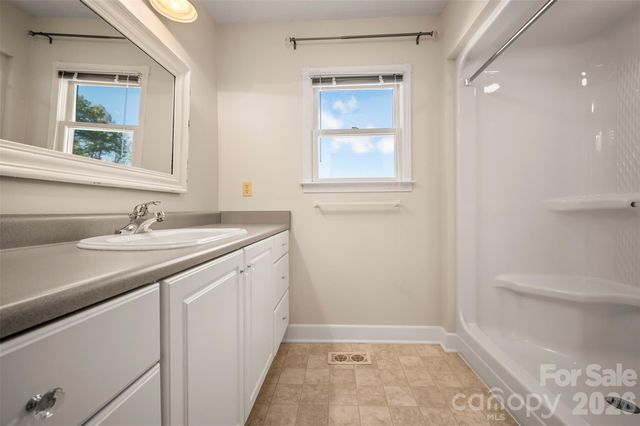 275 Souther Road, Fletcher, NC 28732