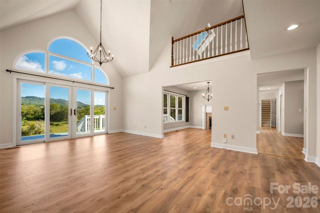 275 Souther Road, Fletcher, NC 28732