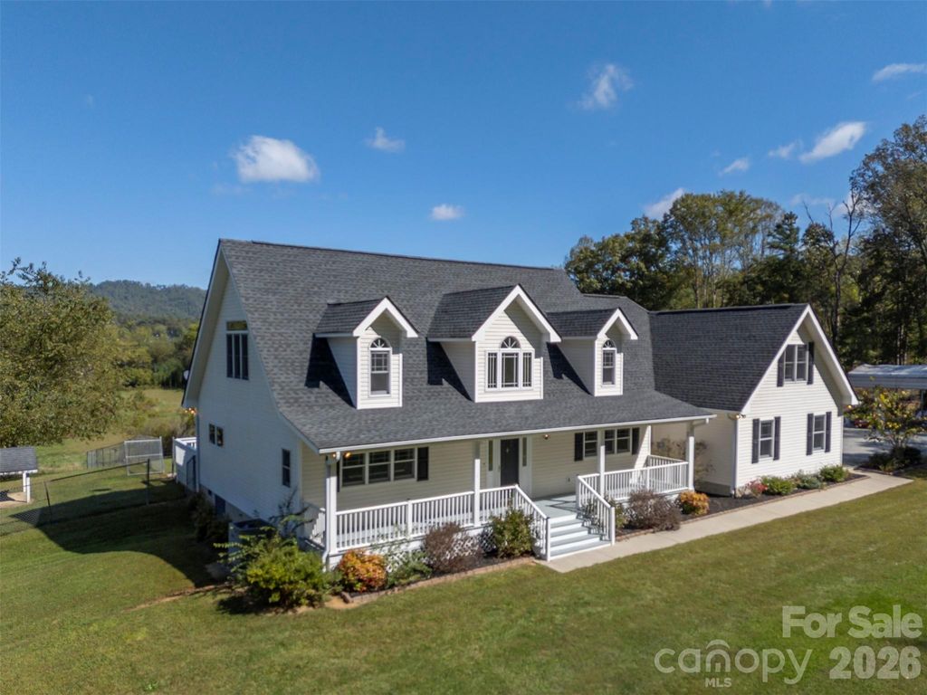 275 Souther Road, Fletcher, NC 28732