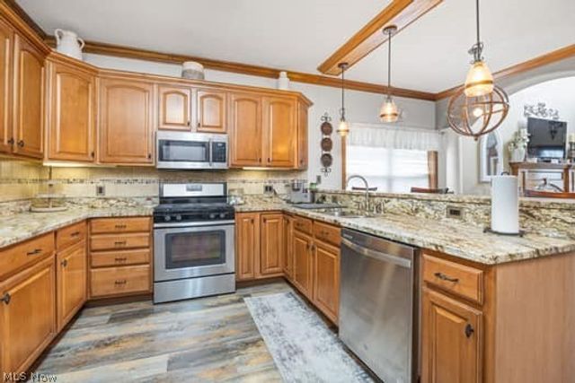 773 Kristy Court, Wadsworth, OH 44281