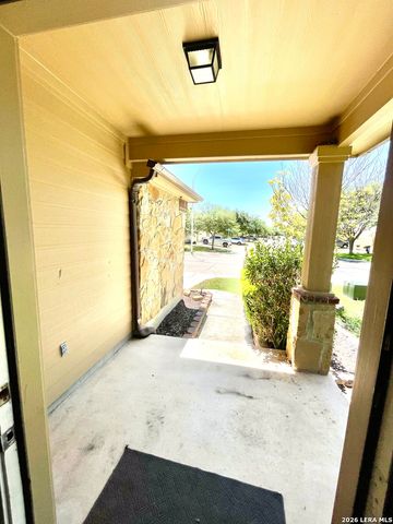 659 TOM KEMP DR, New Braunfels, TX 78130