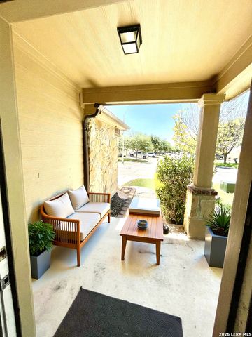 659 TOM KEMP DR, New Braunfels, TX 78130