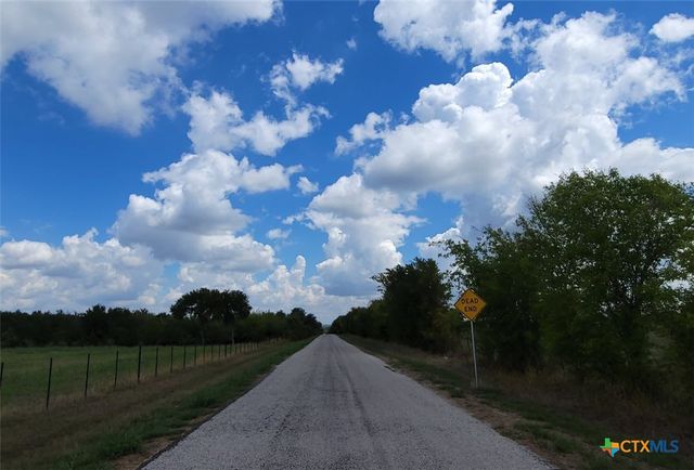 15010 Rosanky Road, Holland, TX 76534
