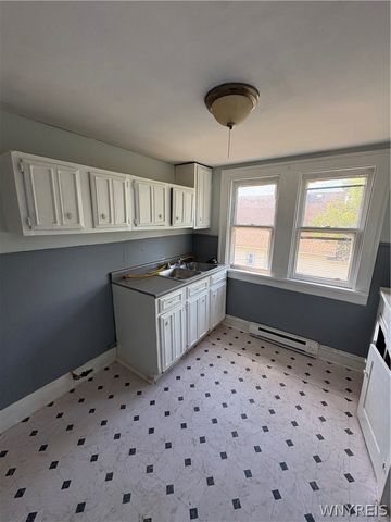 233 Laird Avenue 3, Buffalo, NY 14207