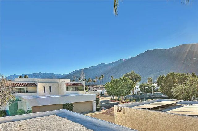 752 Violeta Drive, Palm Springs, CA 92262