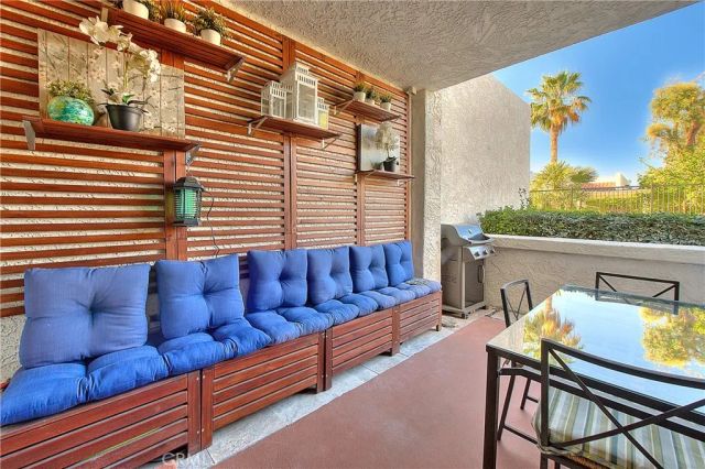 752 Violeta Drive, Palm Springs, CA 92262