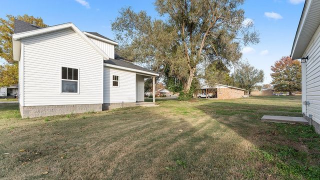 505 Birmingham Street, Gravette, AR 72736
