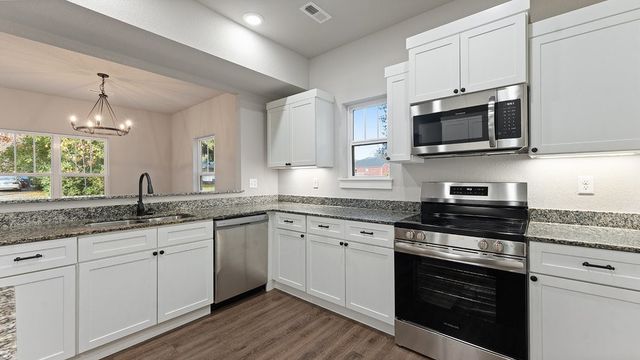 505 Birmingham Street, Gravette, AR 72736