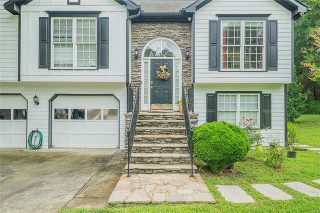 1605 Watson Ridge Trail, Lawrenceville, GA 30045
